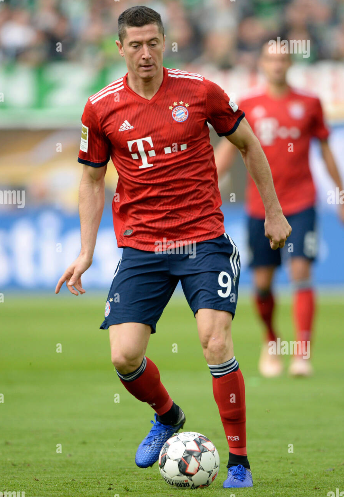 Bayern Munich 2018-19 Home Jersey Lewandowski #9 Kit - (8/10) - XL