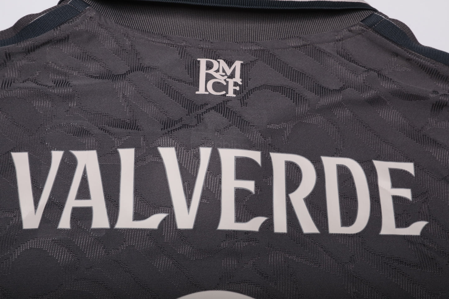 Real Madrid CF 2024-25 Authentic Third Federico Valverde #8 UCL Kit - L *BNWT*