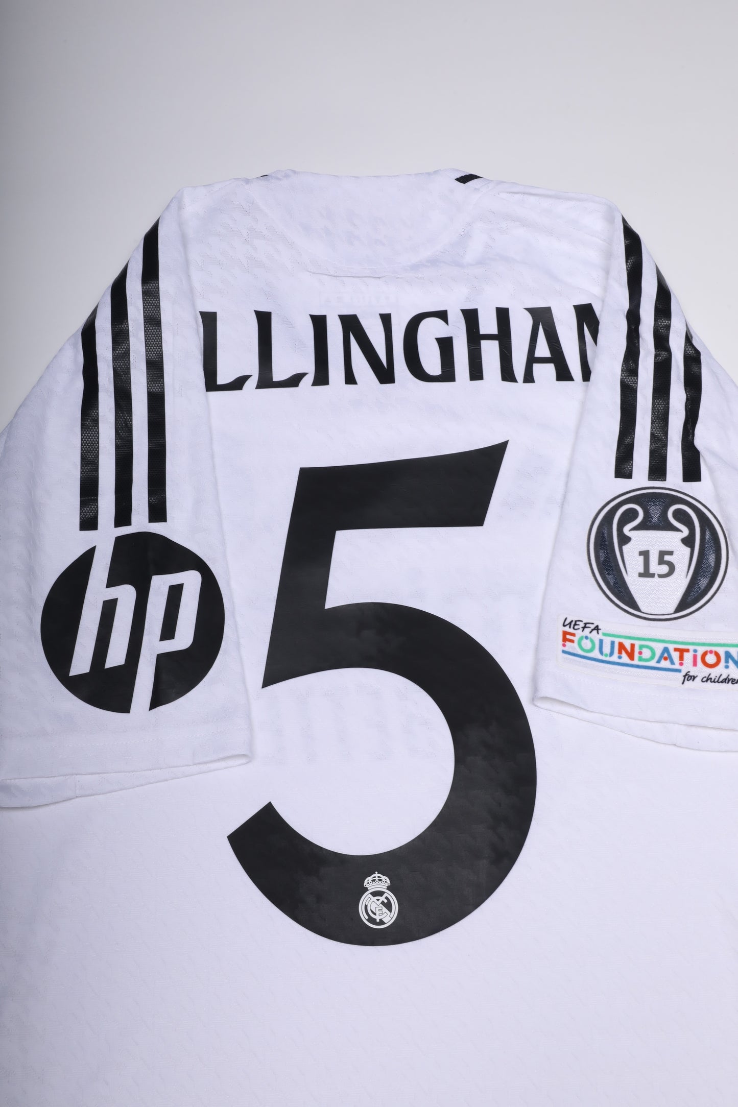 Real Madrid CF 2024-25 Authentic Bellingham #5 UCL Kit - L *BNWT*