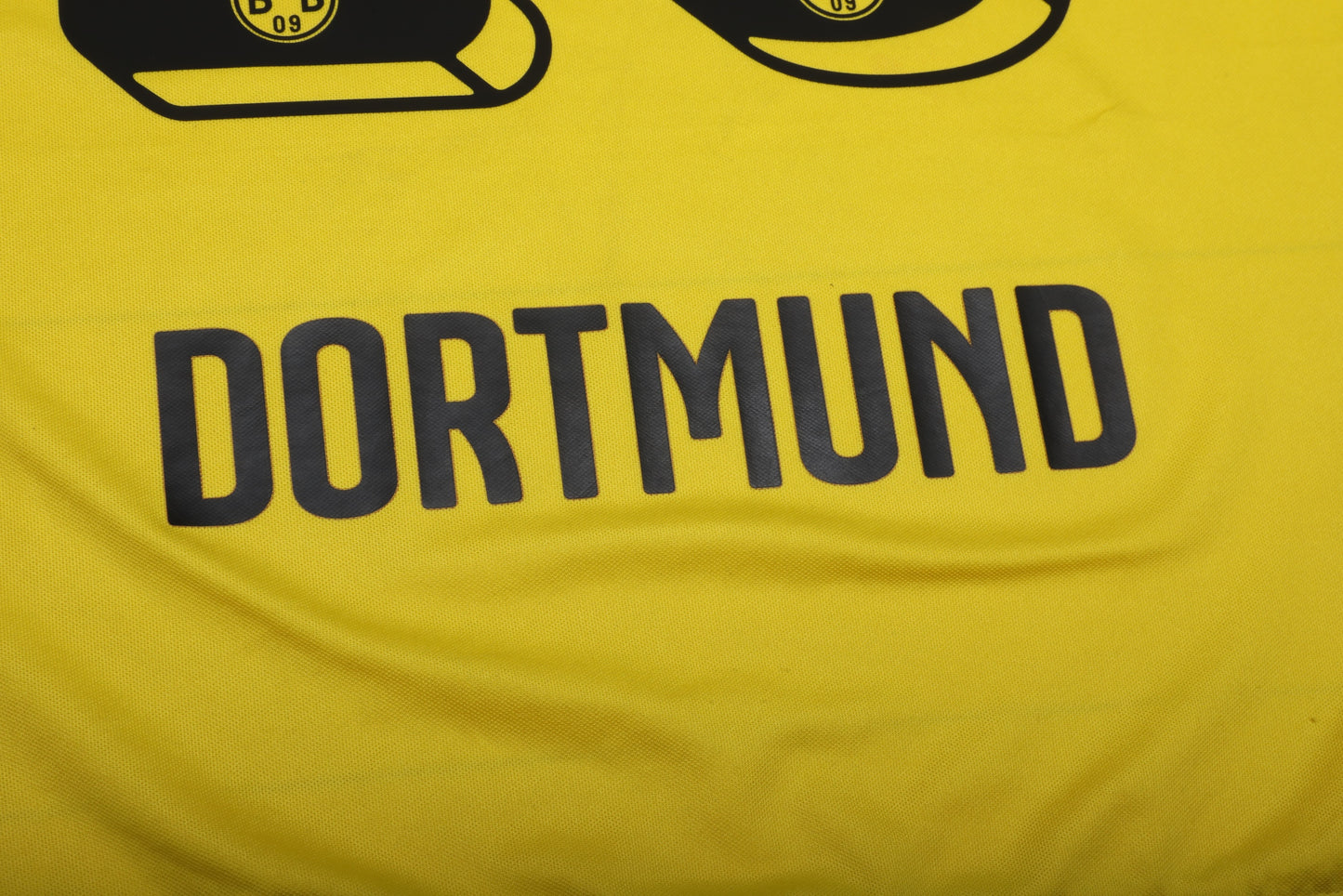 Borussia Dortmund 2015-16 Home Jersey Kagawa #23 Kit - (6.5/10) - M