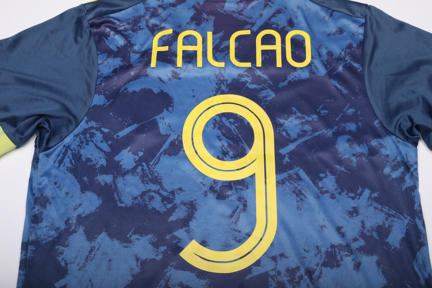 Colombia 2020 Away Jersey Radamel Falcao #9 Kit - (8/10) - L