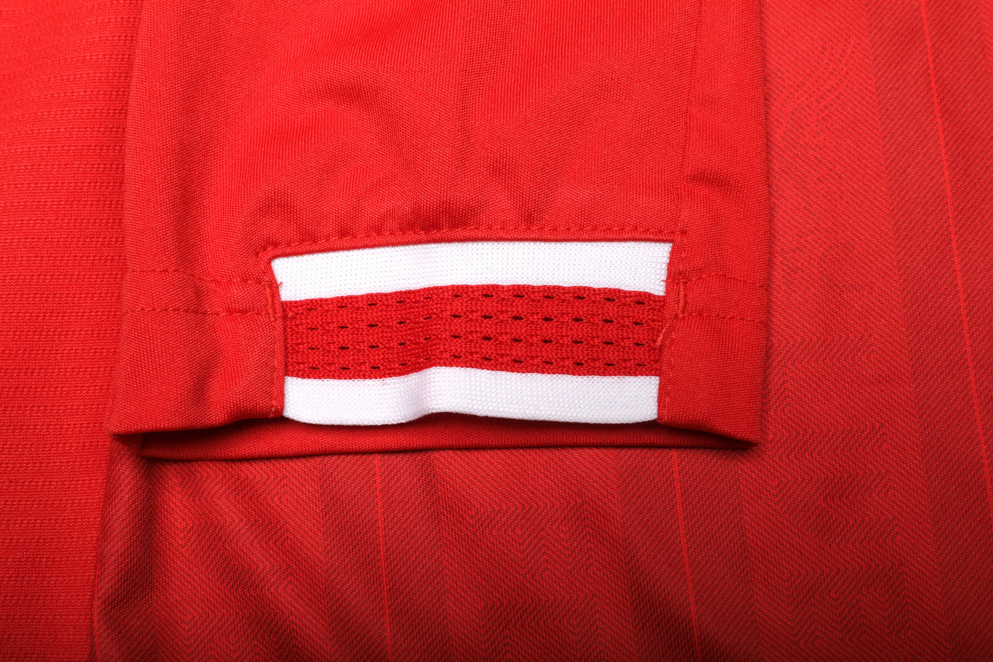 Liverpool FC 2013-14 Home Jersey Luis Suarez #7 L/S Kit - (9.8/10) - L
