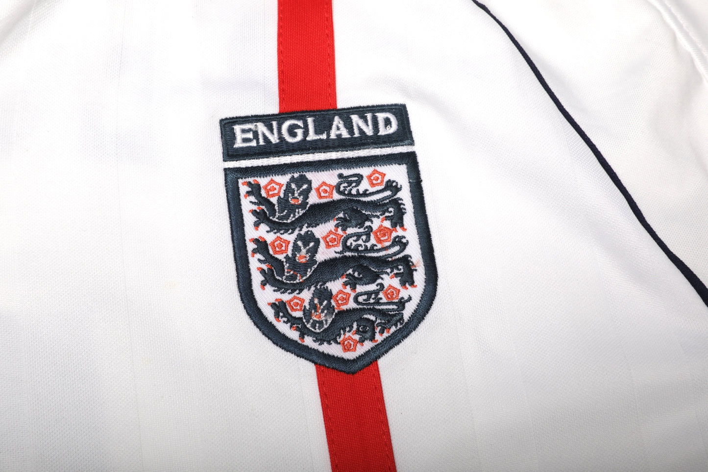 England 2001-03 Home Beckham #7 2002 World Cup vs Brazil Kit - (7.5/10) - XL