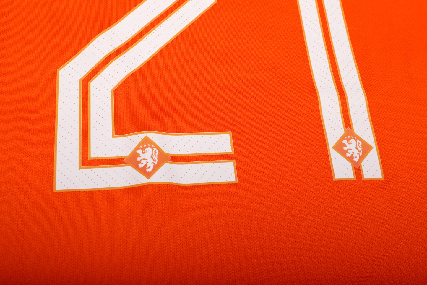 Netherlands 2014-15 Home Jersey Memphis Depay #21 Kit - (9.5/10) - L