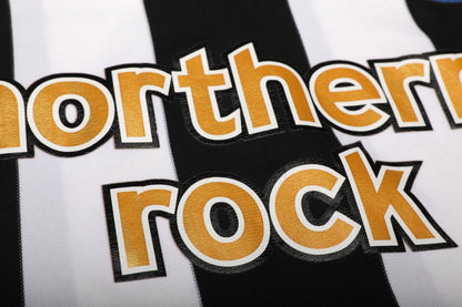 Newcastle 2005-07 Home Jersey Nolberto Solano #4 EPL Kit - (8/10) - L