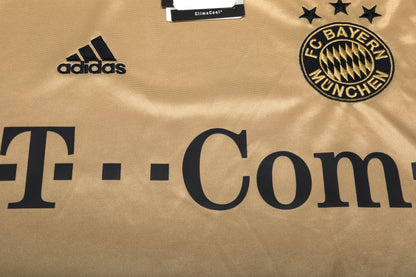 Bayern Munich 2005-06 Away Jersey Paolo Guerrero #33 Kit - M *BNWT*