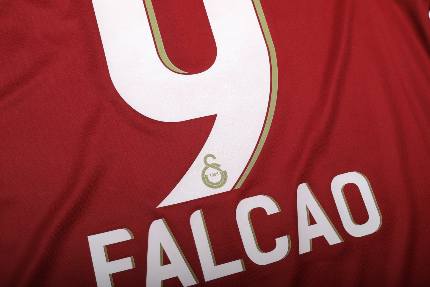 Galatasaray 2019-20 Home Jersey Falcao #9 Kit - (7/10) - M