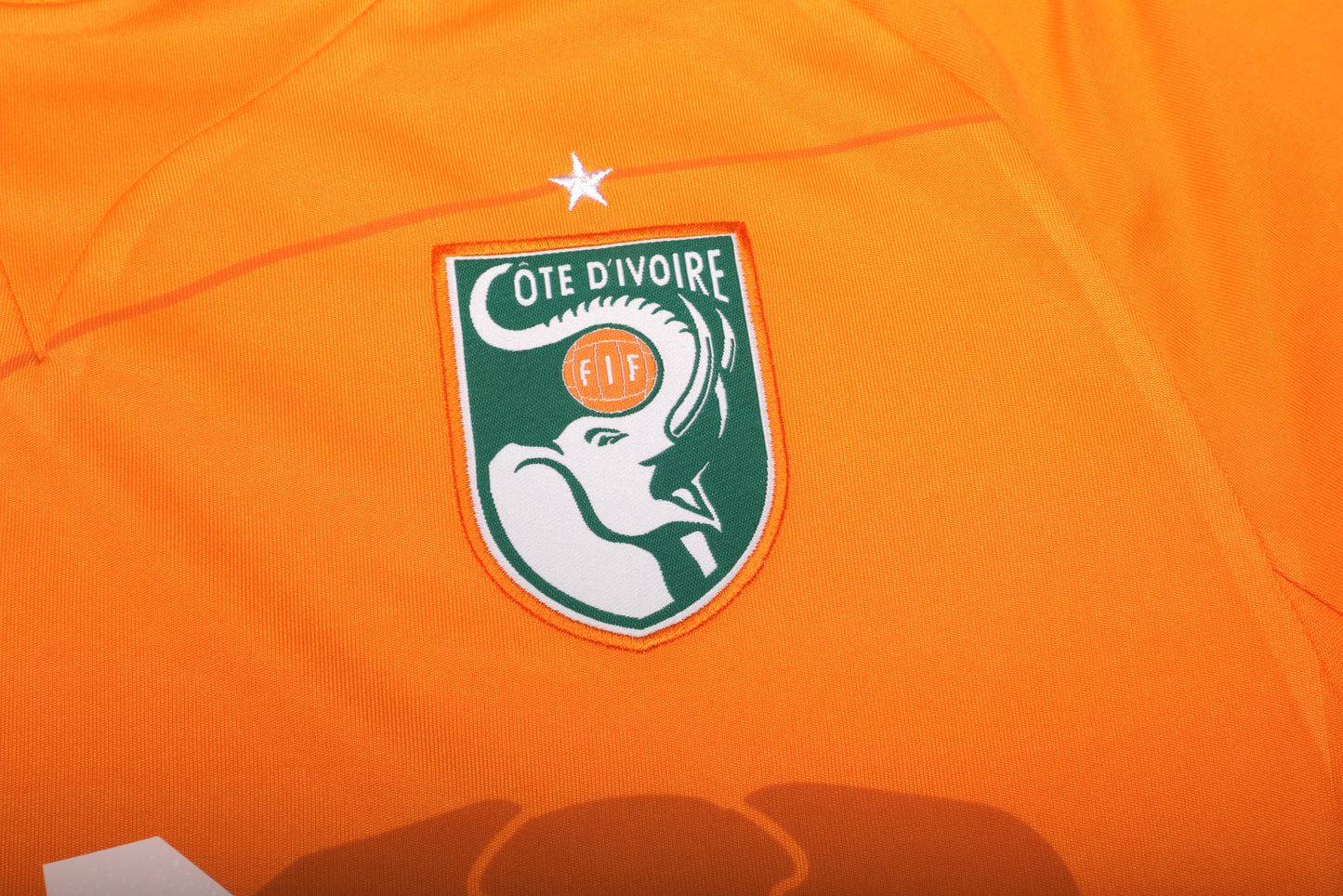 Ivory Coast 2012-13 Home Jersey Didier Drogba #11 Kit - (9/10) - L