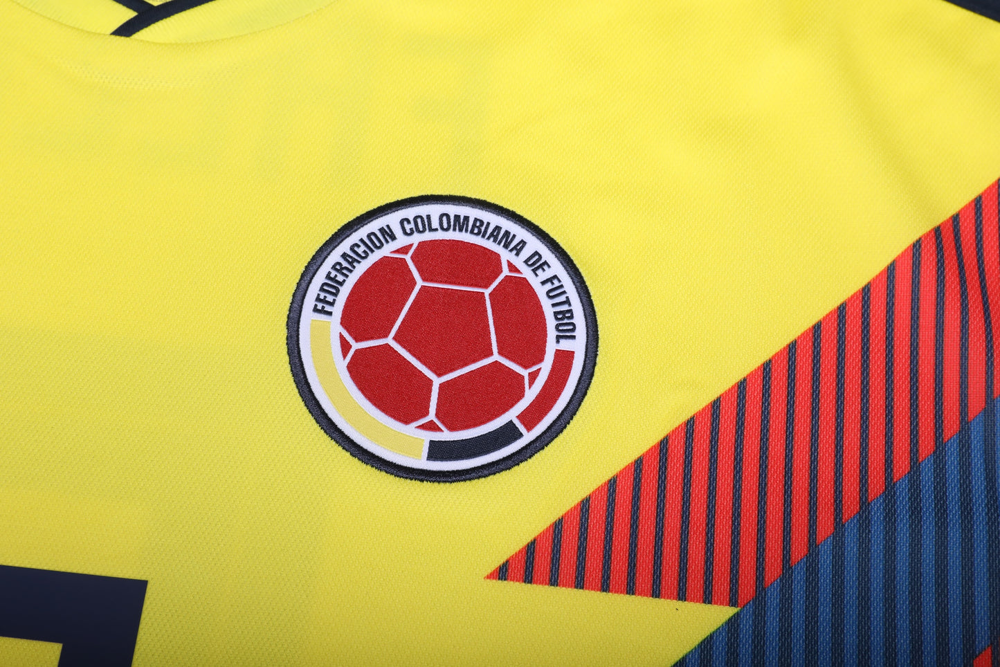 Colombia 2018 Home Jersey Radamel Falcao 9 L/S Kit - XL *BNWT*