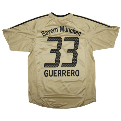 Bayern Munich 2005-06 Away Jersey Paolo Guerrero #33 Kit - M *BNWT*