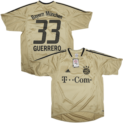 Bayern Munich 2005-06 Away Jersey Paolo Guerrero #33 Kit - M *BNWT*