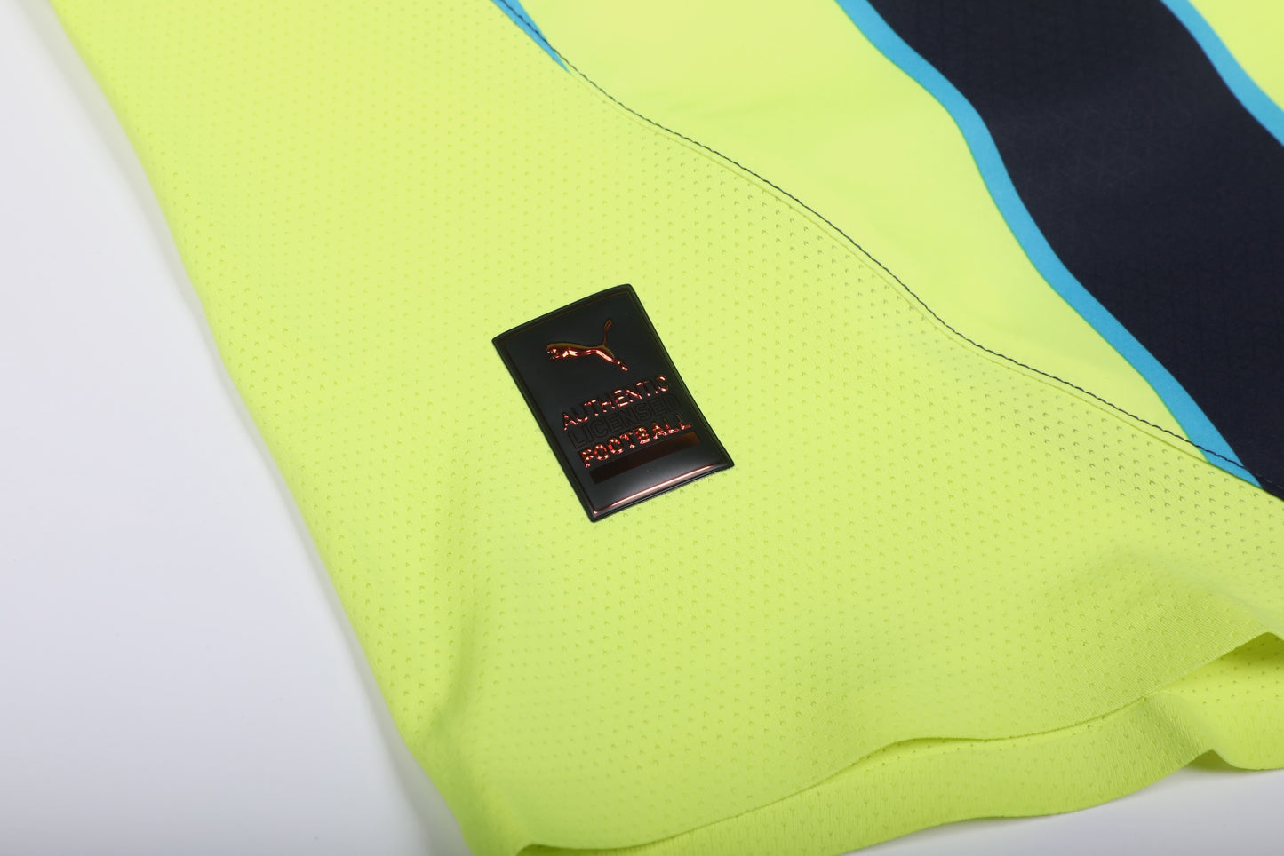 Manchester City 2024-25 Authentic Away Erling Haaland #9 Kit - L *BNWT*