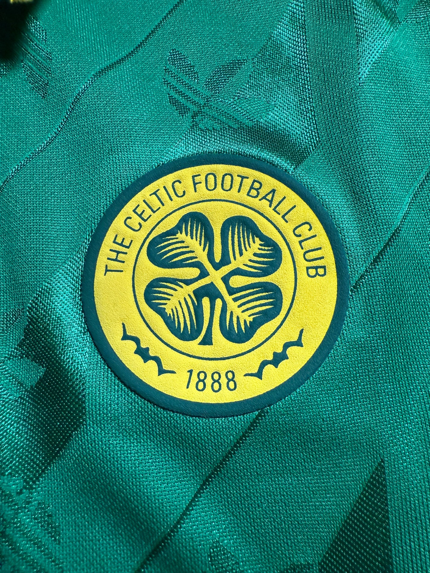 Celtic 2024-25 adidas Originals Lifestyler Retro Jersey L/S Green Kit - L *BNWT*