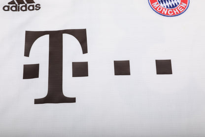 Bayern Munich 2013-14 Away Jersey Toni Kroos #39 Kit - (7/10) - L