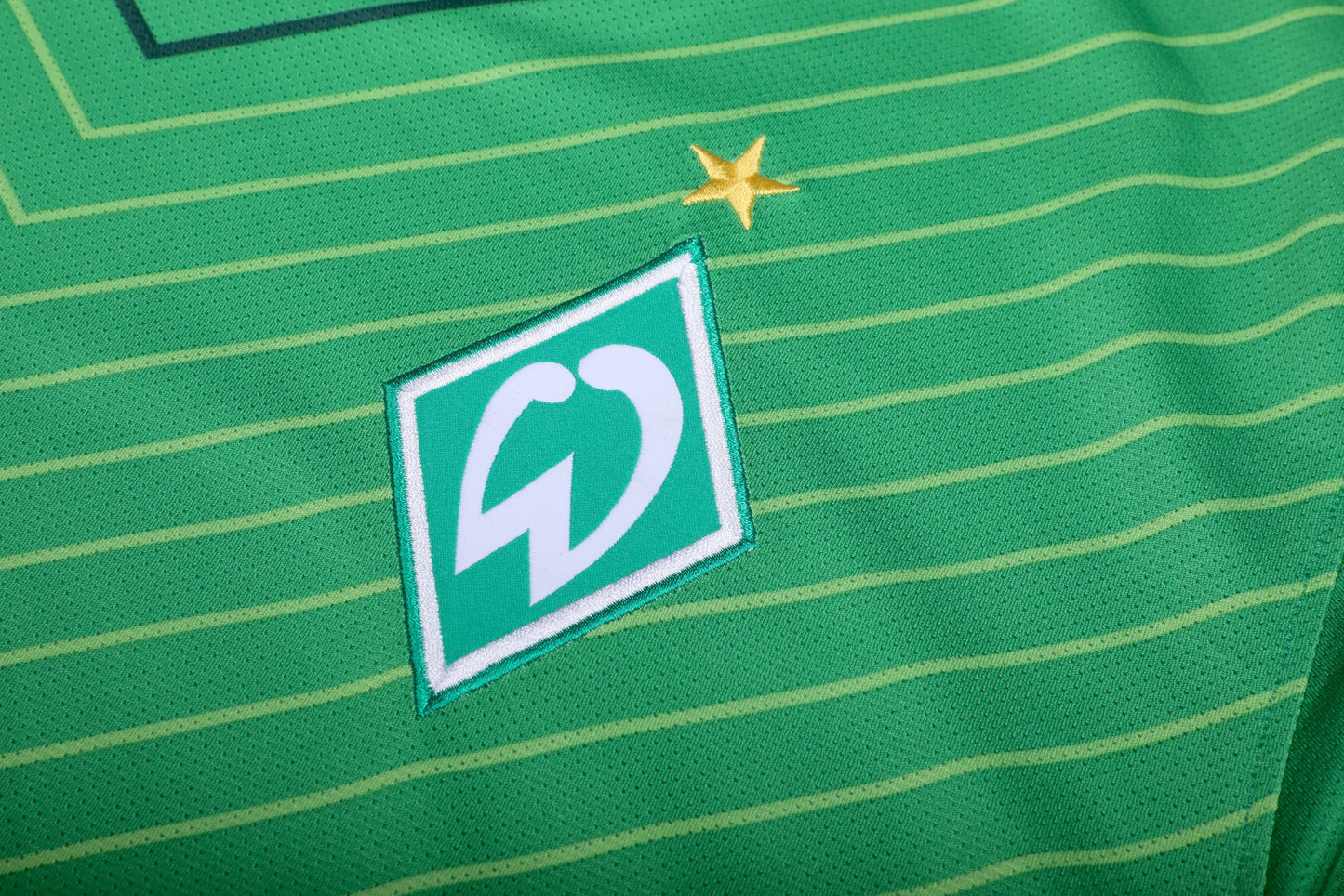 Werder Bremen 2011-12 Home *Match Issue* Claudio Pizarro #24 Kit - *BNWT* L