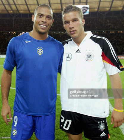 Germany 2002-04 Home Jersey Lukas Podolski #20 Kit - (8.5/10) - M