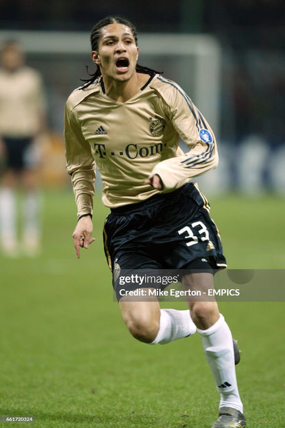 Bayern Munich 2005-06 Away Jersey Paolo Guerrero #33 Kit - M *BNWT*